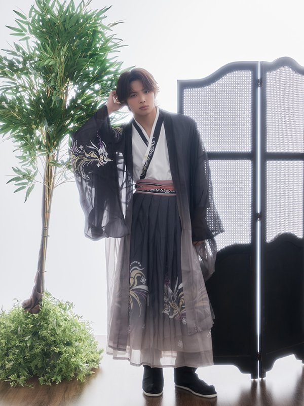 モデル：今井暖大　身長：173cm　着用サイズ：Lサイズ