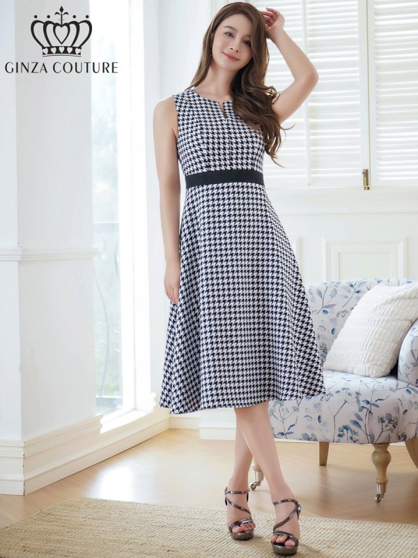 ホワイトxブラック モデル:Aoli 身長:162cm:7号(Sサイズ)サイズ