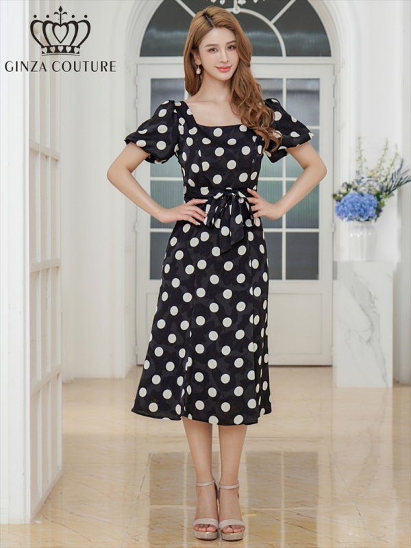 ブラックｘアイボリー　モデル：Aoli　身長：162cm　着用サイズ：7号(Sサイズ)