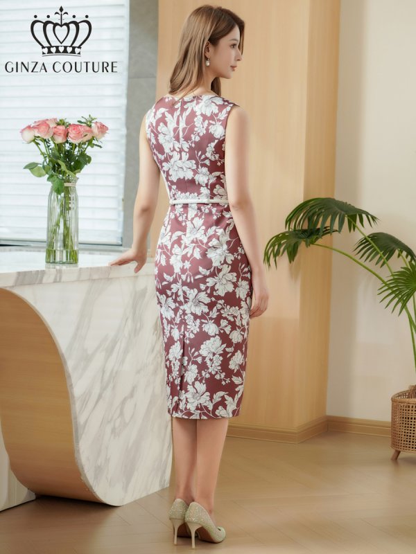 ブラウンxホワイト　モデル：Aoli　身長：162cm　着用サイズ：7号(Sサイズ)