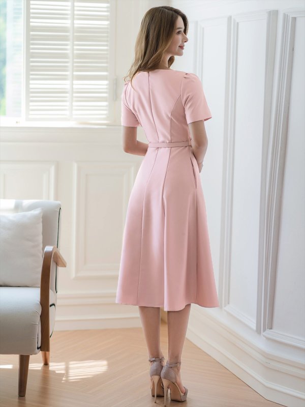 ピンク モデル:Aoli 身長:162cm:7号(Sサイズ)サイズ