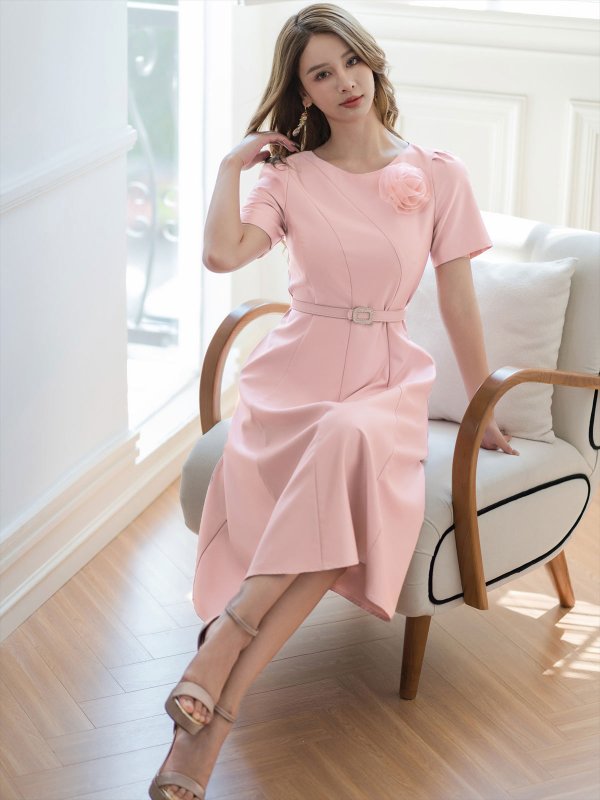 ピンク モデル:Aoli 身長:162cm:7号(Sサイズ)サイズ