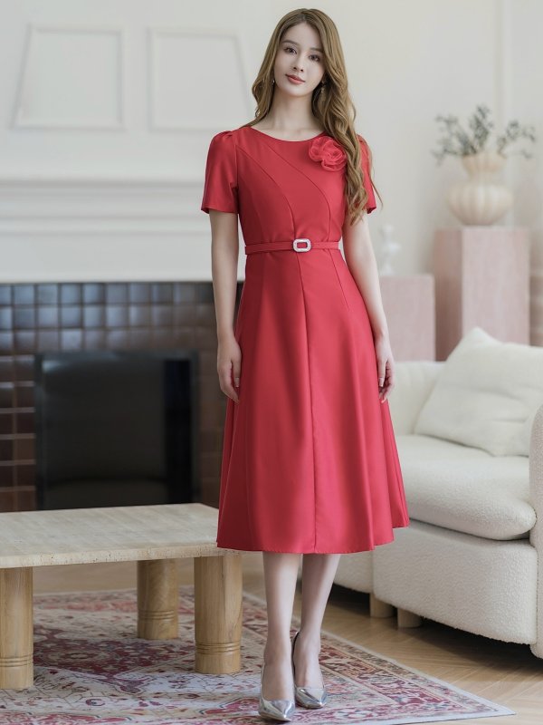 レッド モデル:Aoli 身長:162cm:7号(Sサイズ)サイズ