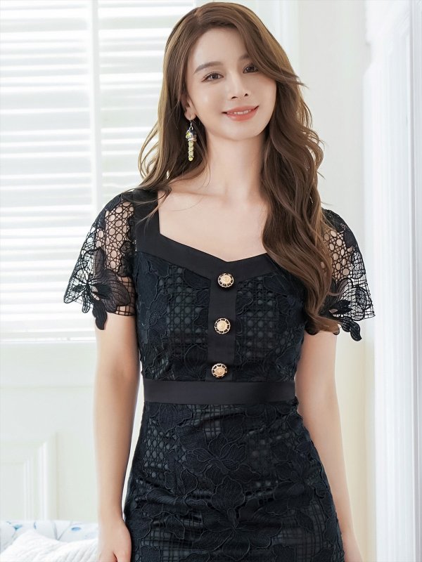 ブラック モデル:Aoli 身長:162cm:7号(Sサイズ)サイズ