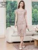 ベージュ　モデル：Aoli　身長：162cm　着用サイズ：7号(Sサイズ)