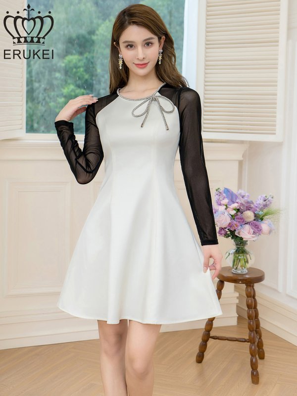 ホワイト×ブラック モデル:Aoli 身長:162cm 着用サイズ:7号(Sサイズ)