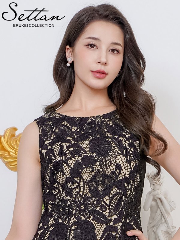 ブラック モデル:Didi 身長:166cm 着用サイズ:7号(Sサイズ)着用