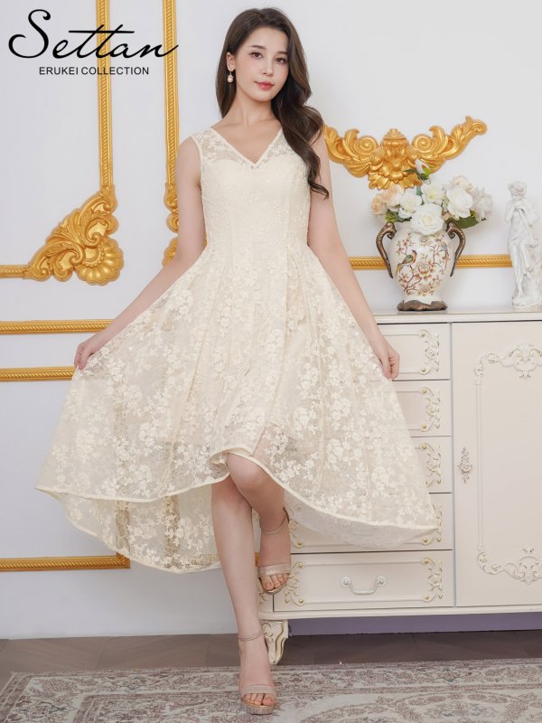 アイボリー　モデル：Didi　身長：166cm　着用サイズ：7号(Sサイズ)