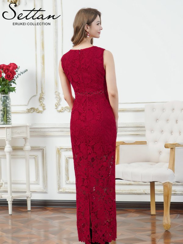 レッド　モデル：Aoli　身長：162cm　着用サイズ：7号(Sサイズ)