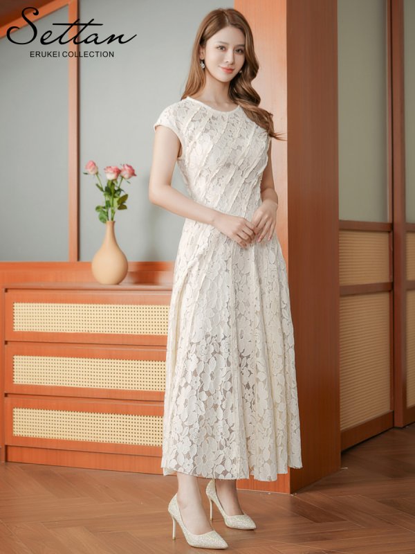 アイボリー　モデル：Aoli　身長：162cm 着用サイズ：7号(Sサイズ)