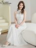 ホワイト　モデル：Aoli　身長：162cm 着用サイズ：7号(Sサイズ)
