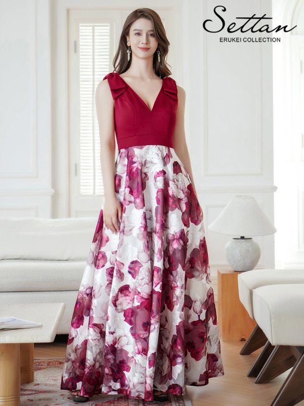 ワインレッドxホワイト モデル:Aoli 身長:162cm:7号(Sサイズ)サイズ