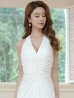 ホワイト　モデル：Aoli　身長：162cm　着用サイズ：7号(Sサイズ)