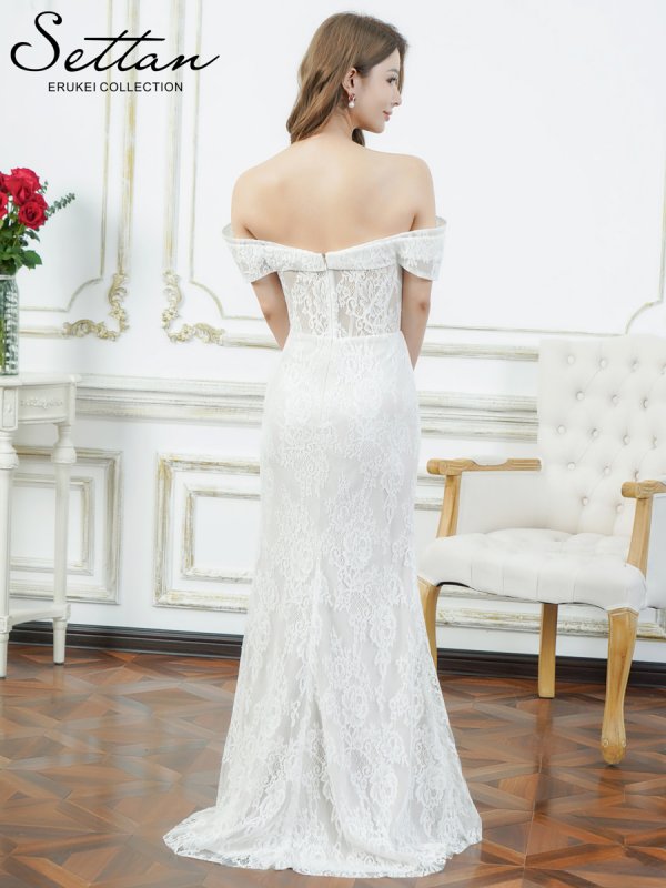 ホワイト モデル：Aoli　身長：162cm 着用サイズ：7号(Sサイズ)