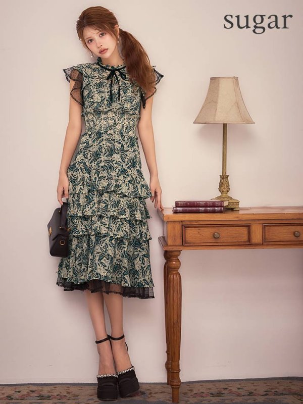 グリーン モデル：まりん　身長：163cm　着用サイズ：Sサイズ