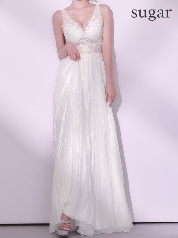 ホワイト モデル：ゆめ　身長：160cm　着用サイズ：7号(Sサイズ)