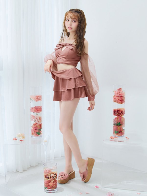 モデル：加藤ナナ　身長：160cm　着用サイズ：Sサイズ