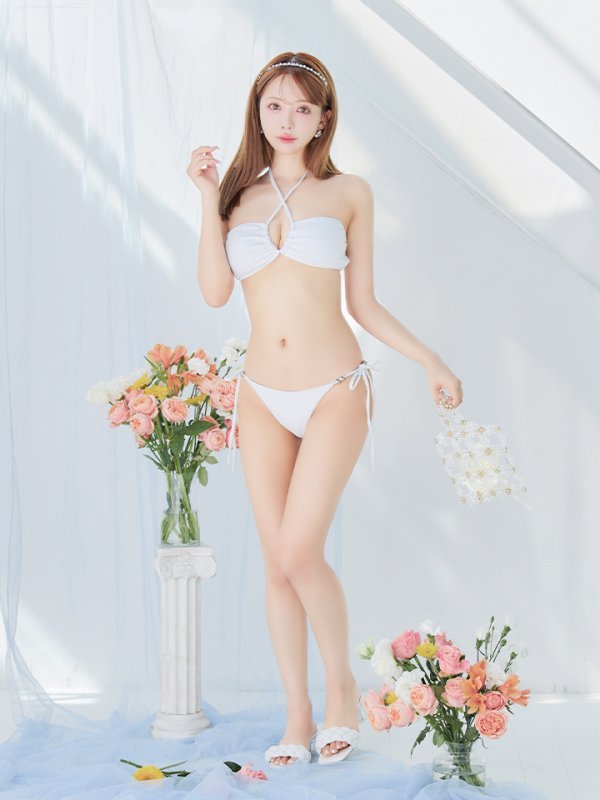 モデル:三上悠亜 身長159cm 着用サイズ:Sサイズ