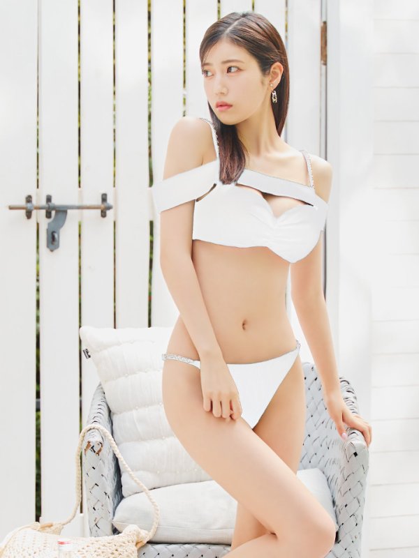 画像1: 【予約 / 7月中旬発送予定】【ビキニ】【水着】チェーンストラップオフショルビキニ 2点セット [YMT]