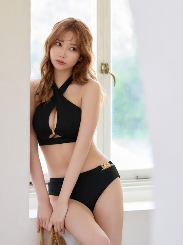 モデル:PyunA.(ぴょな) 身長:160cm 着用サイズ：Sサイズ