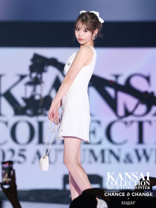 画像3: 【大橋まりん/関西コレクション着用】XSサイズあり【ROBE de FLEURS/ローブドフルール】バストジップ/ ノースリーブ/ ビジュー/ ミニドレス/ キャバドレス[OF08]