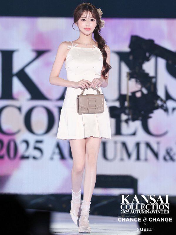 アイボリー　モデル：みお　着用サイズ：Sサイズ