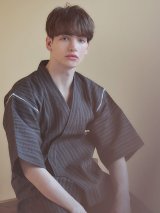 【即日発送】【メンズ甚平】黒地にストライプのメンズ甚平【甚平・下駄セット】[YMT]