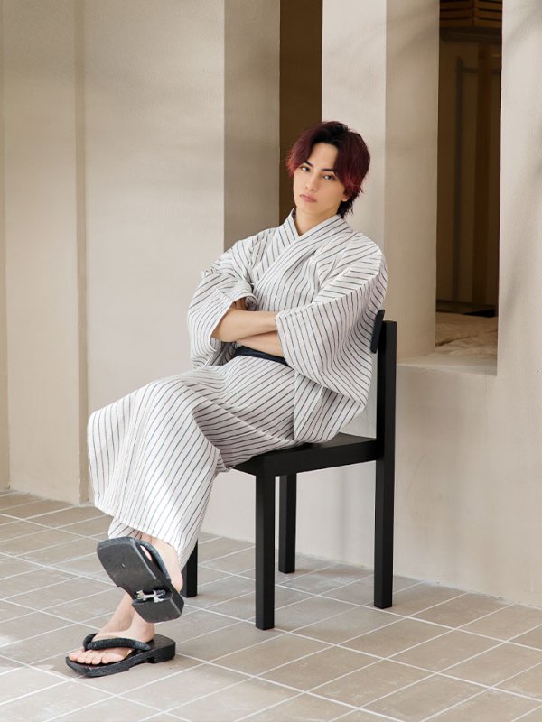 画像13: 【即日発送】【メンズ浴衣】白地にトリコロールカラーのストライプ紳士浴衣【浴衣３点セット 浴衣/帯/下駄】[YMT]