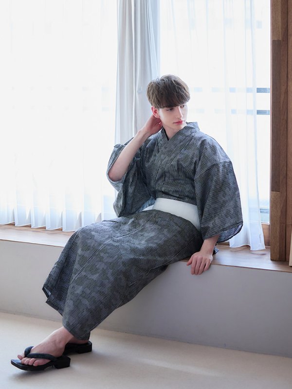 画像9: 【即日発送】【メンズ浴衣】黒地に迷彩柄ストライプ紳士浴衣【浴衣３点セット 浴衣/帯/下駄】[YMT]