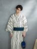 画像2: 【メンズ浴衣】白地×ストライプ浴衣【浴衣・帯・下駄セット】 OBI-MS-004-wk-2-BL [YMT] (2)