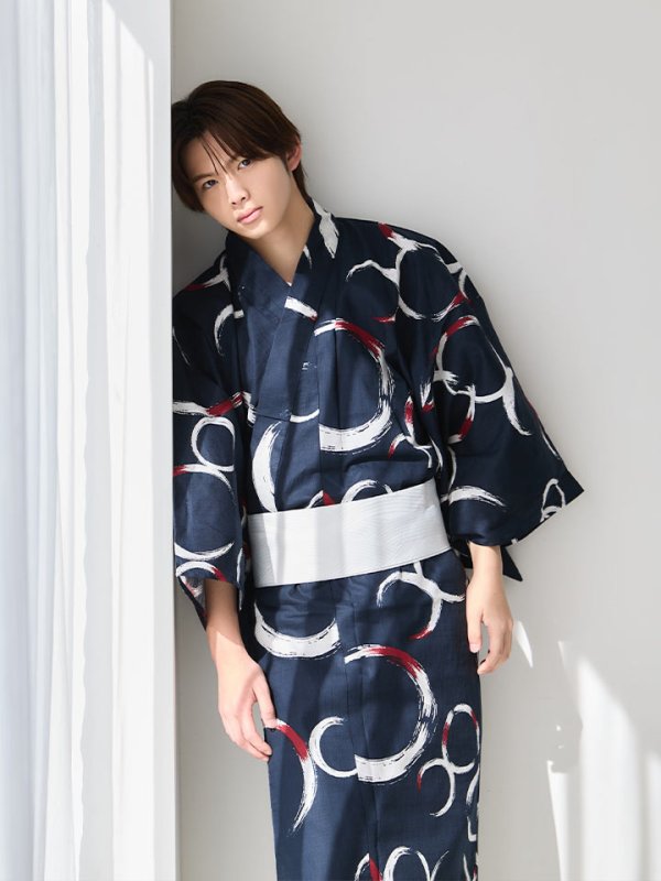 モデル：今井暖大　身長：173cm　着用サイズ：Lサイズ