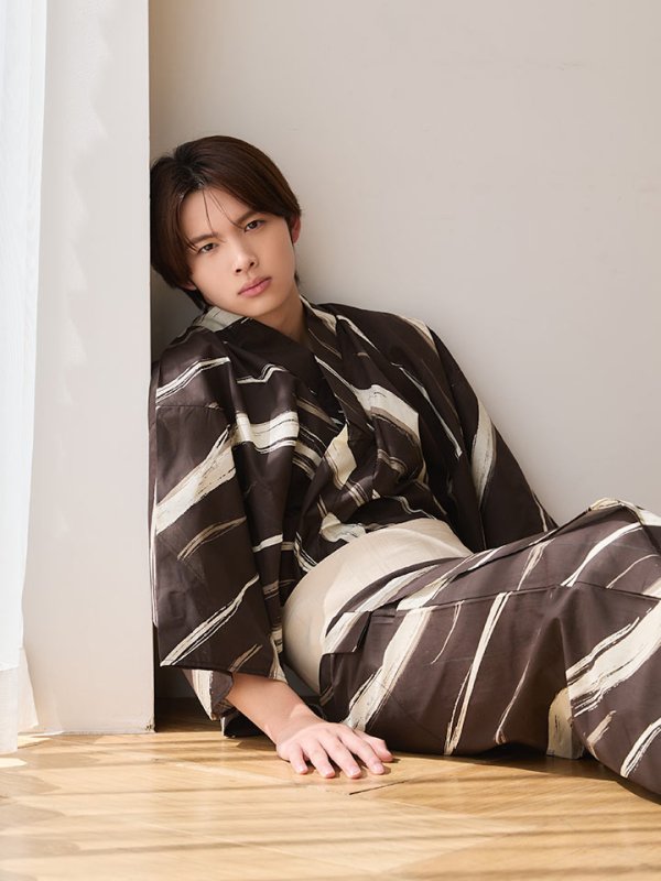 モデル：今井暖大　身長：173cm　着用サイズ：Lサイズ