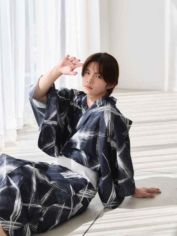 モデル：今井暖大　身長：173cm　着用サイズ：Lサイズ