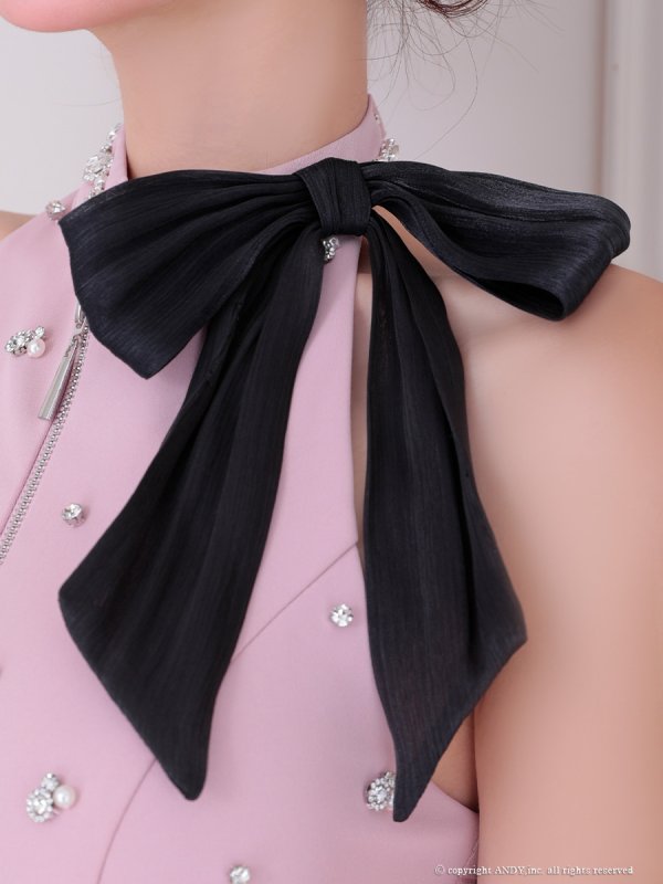 ピンク モデル：まりん　身長：164cm　着用サイズ：Sサイズ