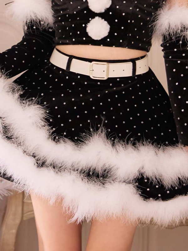 モデル:桃園ありさ　身長:154cm　着用サイズ:Sサイズ