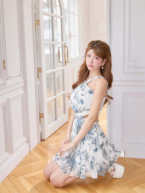 ブルー　モデル：まりん　身長：164cm　着用サイズ：Sサイズ