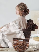 【浴衣】ベージュ地にアネモネの大人花浴衣 OBI-siwa-200-kj-9-BR/ HIMO-900-yn-7-MOC / HEKO-800-sb-5-W / GETA-02-ok-2-IV [YMT]