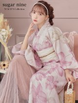 【即日発送】大人スウィート/ピンク地x百合浴衣 OBI-siwa-200-kj-13-OW / HIMO-900-yn-8-P / YA-1079-kj-7-W / HEKO-800-sb-4-P / GETA-02-ok-5-P  [YMT]