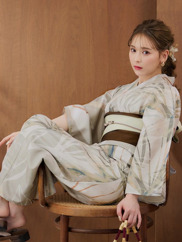 画像1: 【浴衣セール】【即日発送】ヘルシーリーフ柄ベージュ浴衣 OBI-hira-100-ok-2-BRxBE / HIMO-900-yn-7-MOC / HEKO-800-sb-3-BR / YA-1081-kj-BR / YA-1081-kj-P / GETA-01-kj-5-MOC/ [YMT]