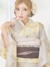 画像17: 【浴衣セール】【即日発送！】グレージュ×イエローフラワー浴衣 OBI-siwa-200-kj-9-BR / HIMO-900-yn-7-MOC / HEKO-800-sb-3-BR / YA-496-kj-W / GETA-01-kj-5-MOC / [YMT]