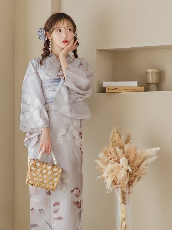 モデル:菅野結以 身長:163cm 着用サイズ:Fサイズ