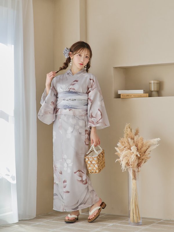 モデル:菅野結以 身長:163cm 着用サイズ:Fサイズ