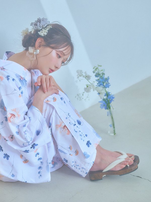 画像17: 【浴衣セール！】【即日発送】ニュアンスフローラル浴衣【浴衣３点セット 浴衣/帯/下駄】[YMT]