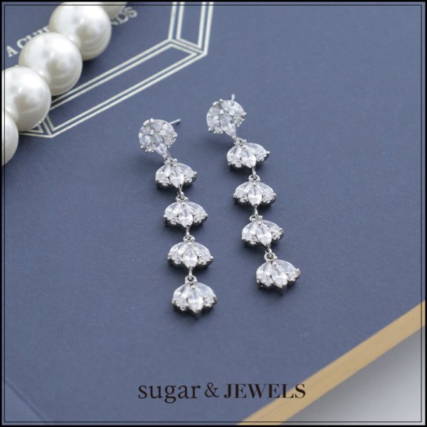 画像1: 【アクセサリー：ピアス】5連クリスタルビジューピアス【Fサイズ/1カラー】[OF08] 