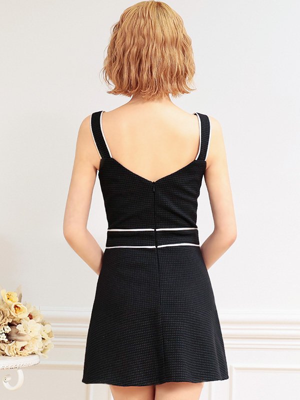 画像16: XSサイズあり【PURESS/ピュアレス】ビジューボタン/ パイピング/ ラップデザイン/ マイクロミニ/ ミニドレス/ キャバドレス[OF5]