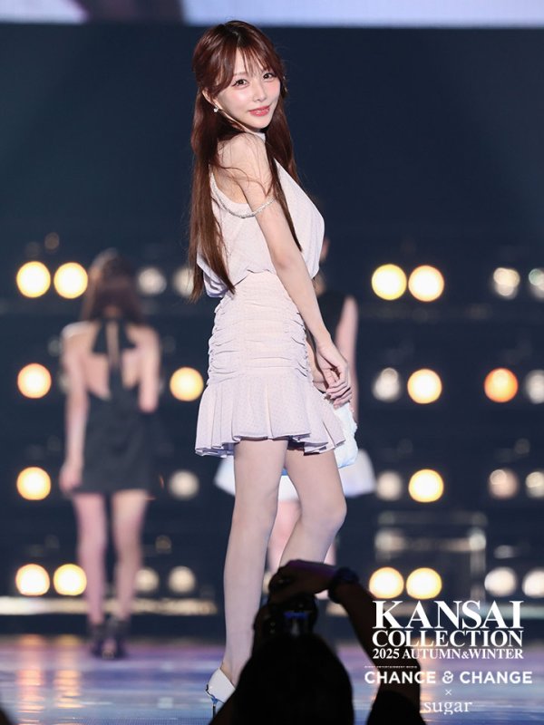 画像3: 【桜井みづき/関西コレクション着用】XSサイズあり【DEA./ディア】ドットシフォン/ ホルターネック/ フレア/ セットアップ/ミニドレス/ キャバドレス[OF08]【一部予約商品/12月上旬発送予定】