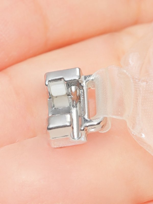 画像4: 【ROBE de FLEURS/ローブドフルール】【3サイズ/ 1カラー】シリコンブラ/ ヌードブラ[OF08-U]