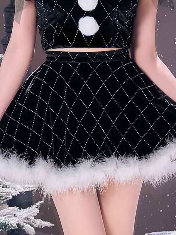 モデル：明日花キララ 身長：162cm 着用サイズ：Sサイズ