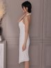 ホワイト モデル：りの　身長：157cm　着用サイズ：XSサイズ