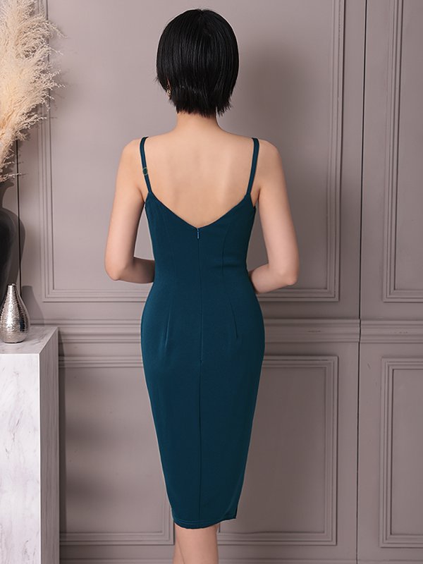 ブルー モデル：りの　身長：157cm　着用サイズ：XSサイズ